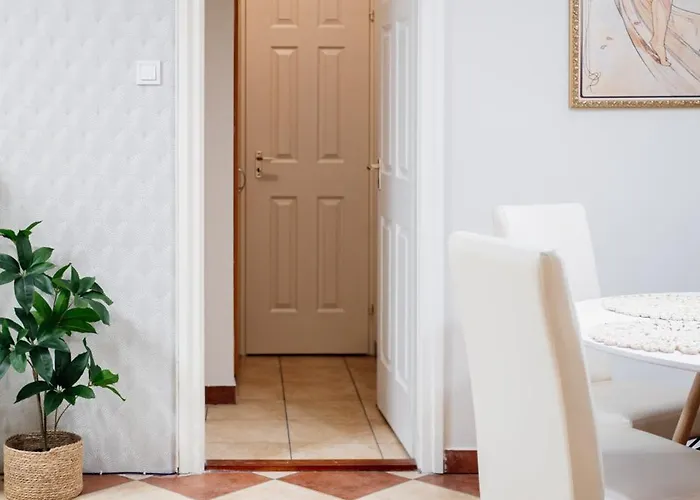 Brookforest Centrum Apartment