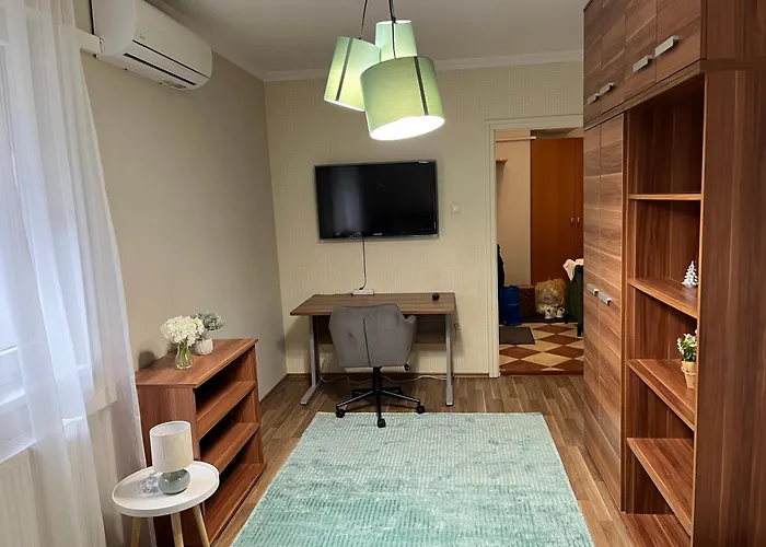 Brookforest Centrum Апартаменты Дебрецен