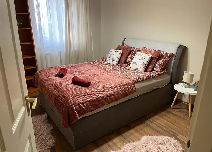 Brookforest Centrum Apartment